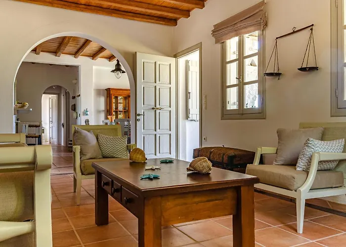 Calmea Seafront - Secluded Βίλα