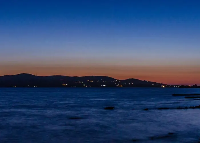 Calmea Seafront - Secluded *