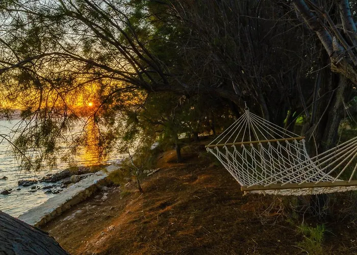 Calmea Seafront - Secluded Βίλα Αλυκή