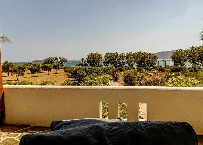 Calmea Seafront - Secluded