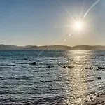 Calmea Seafront - Secluded فيلة