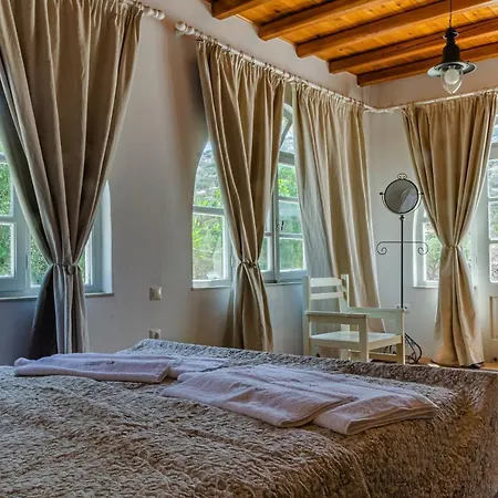 Willa Calmea Seafront - Secluded