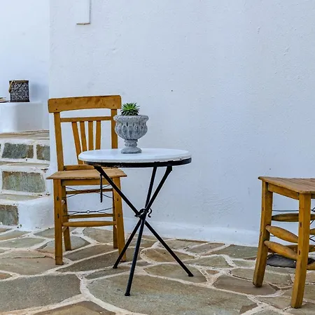 Vila Calmea Seafront - Secluded *