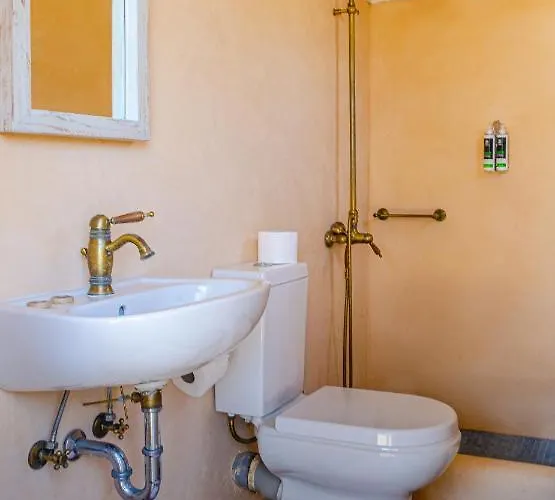 Villa Calmea Seafront - Secluded