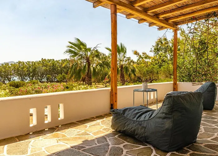 Villa Calmea Seafront - Secluded